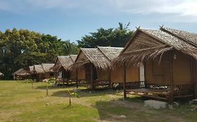 Lanta Local Hut
